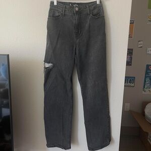 Hollister High-Waisted Straight-Leg Jeans with Thigh Rip Cutout